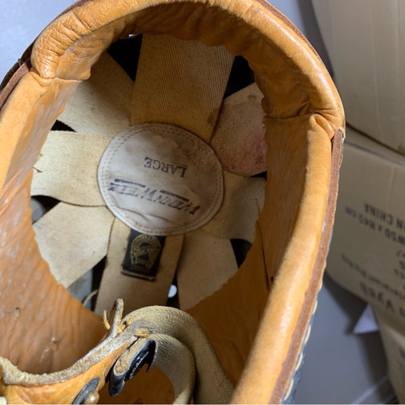 Vintage 1930s hand made all leather football helmet - Picture 7 of 8